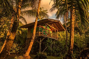 Ocean Forest Ecolodge Retreat