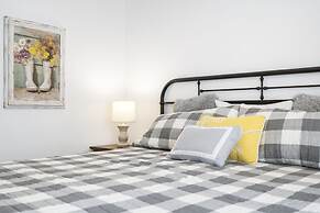 Rustic Retreat Your Own Private Retreat in the Heart of Branson!