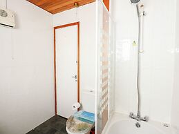 63 The Waterside Holiday Park