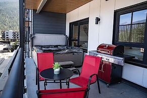 Alpine Haven by Revelstoke Vacations