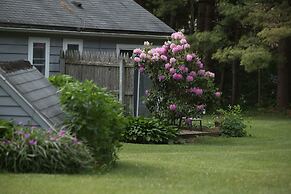 The Governor's Rock Motel DF ROCKLLC