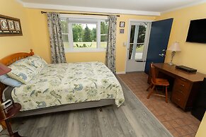 The Governor's Rock Motel DF ROCKLLC