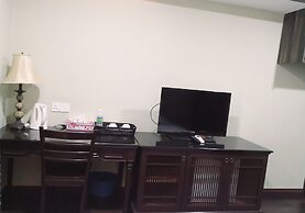 Alpine LXPD Full Seaview Water Chalet