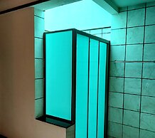 Alpine LXPD Full Seaview Water Chalet