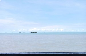 Alpine LXPD Full Seaview Water Chalet