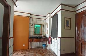 Alpine LXPD Full Seaview Water Chalet