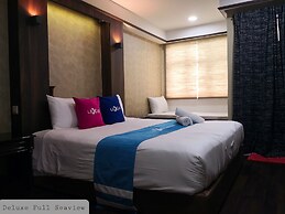 Alpine LXPD Full Seaview Water Chalet