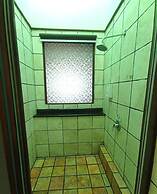 Alpine LXPD Full Seaview Water Chalet