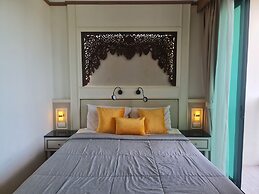 At Laguna Phuket Apartment