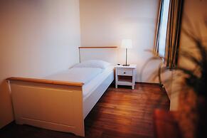Hotel Leo