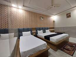 Taj Nice Point By Taj Sunrise Grp