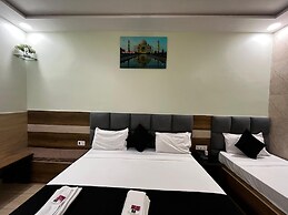 Taj Nice Point By Taj Sunrise Grp