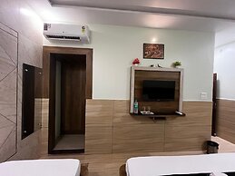 Taj Nice Point By Taj Sunrise Grp