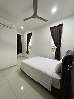 Alpine PD Taman Kiara 2 Homestay