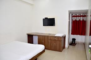 Hotel Adarsh
