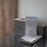 Five Hotel