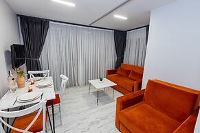 APOLLO HOTEL & APARTMENTS