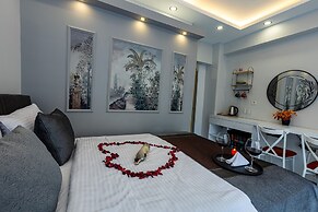 APOLLO HOTEL & APARTMENTS