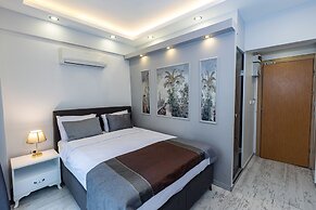 APOLLO HOTEL & APARTMENTS