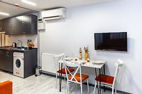 APOLLO HOTEL & APARTMENTS