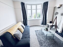 Impeccable 3-bed House in Nottingham Central