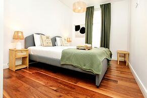 Green Faro Modern Duplex With A Bliss Terrace