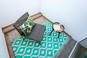 Green Gorgeous - 3 Bedroom Getaway in the Heart