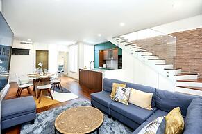 Green Gorgeous - 3 Bedroom Getaway in the Heart