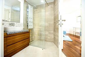 Green Gorgeous - 3 Bedroom Getaway in the Heart