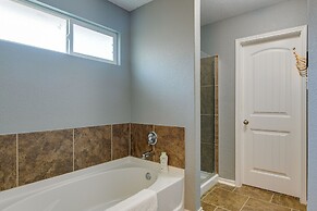 Beautiful San Antonio Home w/ 75