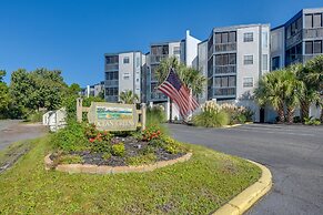 North Myrtle Beach Oasis w/ Community Pool!