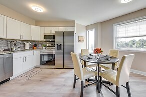 North Myrtle Beach Oasis w/ Community Pool!