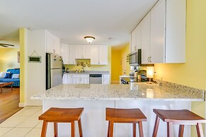 Florida Escape w/ Patio & Fire Pit, Near Beaches!