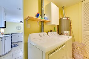 Florida Escape w/ Patio & Fire Pit, Near Beaches!