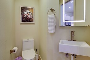 Tennis, Golf & Pools: Lovely Palm Desert Condo!