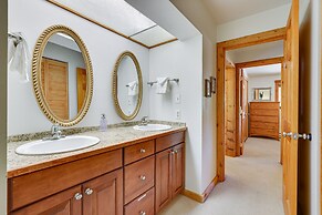 Updated Winter Park Condo w/ Indoor Heated Pool!