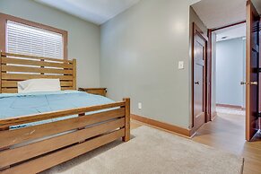 Pet-friendly Dayton Condo ~ 1 Mi to Downtown!