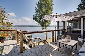 Scottsboro Vacation Rental on Guntersville Lake!