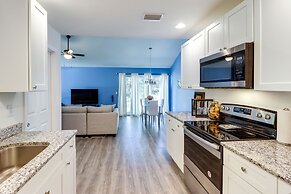 Inviting Ocklawaha Home w/ Porch: Ideal Location!