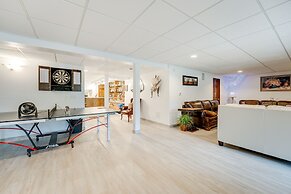 West Bloomfield Retreat: Stay in Nature Preserve!