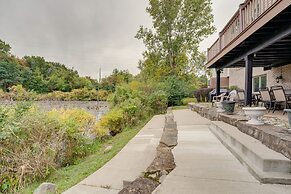 West Bloomfield Retreat: Stay in Nature Preserve!