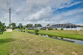 Edgewater Vacation Home w/ Game Room & Pool Access