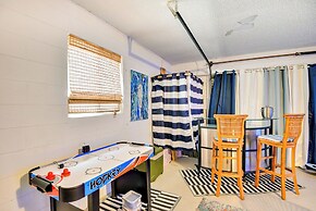 Edgewater Vacation Home w/ Game Room & Pool Access
