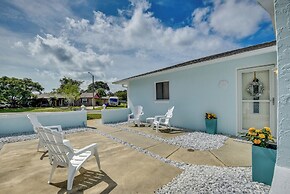 Edgewater Vacation Home w/ Game Room & Pool Access