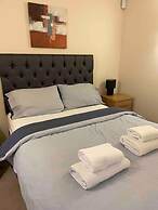 Stunning 1-bed Apartment in Salford