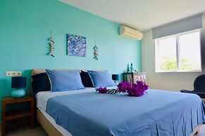 Blue Bay Beach Apartments