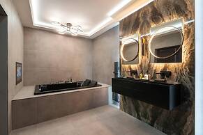 Luxury West End Oasis - Lux Spa Bath - Romantic
