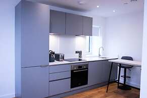 Thout Seaview Luxury Apartment