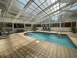 Raccoon Ridge Retreat