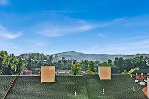 Raccoon Ridge Retreat